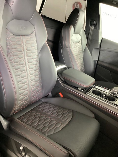 New 2025 Audi RS Q8 performance image 19