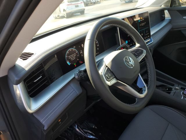 New 2026 Volkswagen Tiguan SE AWD/4WD image 19