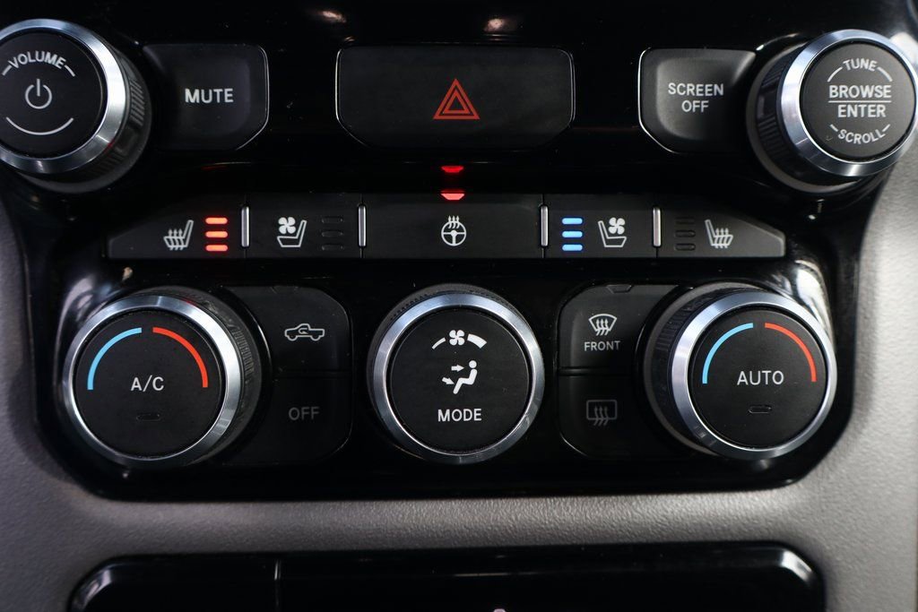 Used 2024 RAM 1500 Laramie RWD image 39