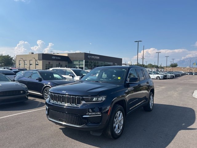 Used 2024 Jeep Grand Cherokee Limited w/ Trailer Tow Package