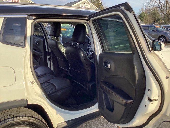 Used 2020 Jeep Compass Limited image 8