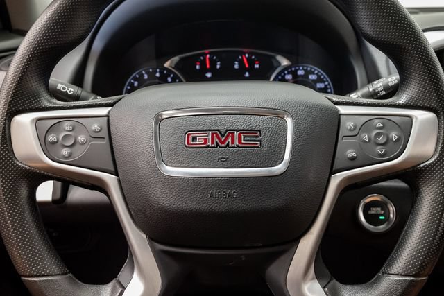 Used 2024 GMC Terrain SLE w/ Driver Convenience Package FWD image 12