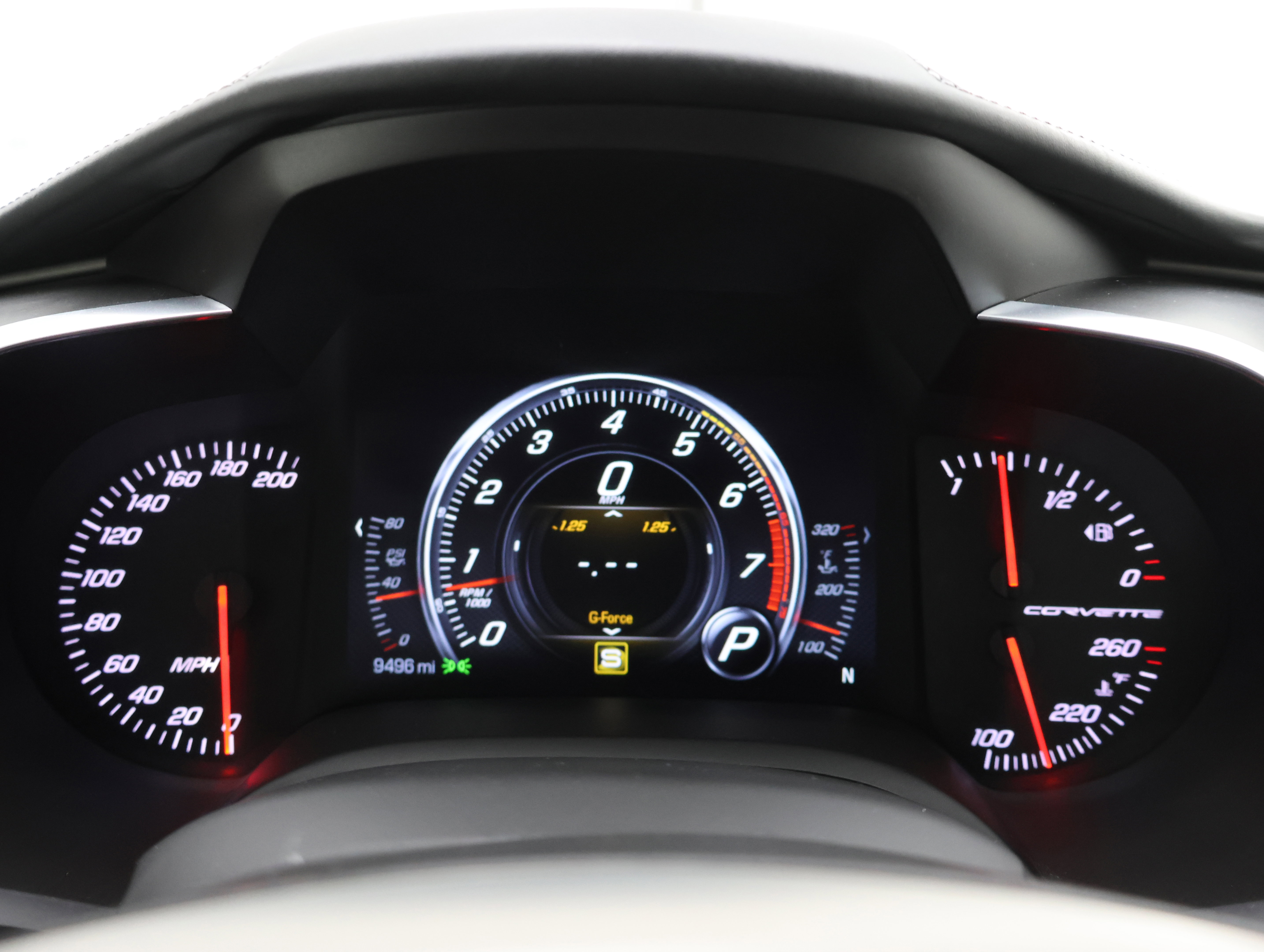 Used 2016 Chevrolet Corvette Stingray Coupe w/ 3LT Preferred Equipment Group RWD image 9