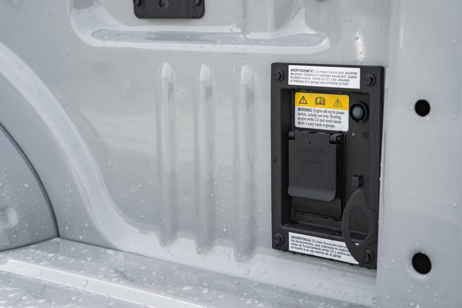 New 2026 Ford F250 Platinum w/ Tremor Off-Road Package image 11