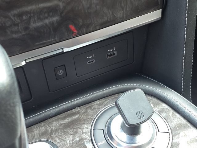 Used 2021 Nissan Armada Platinum w/ Captain's Chairs Package RWD image 39