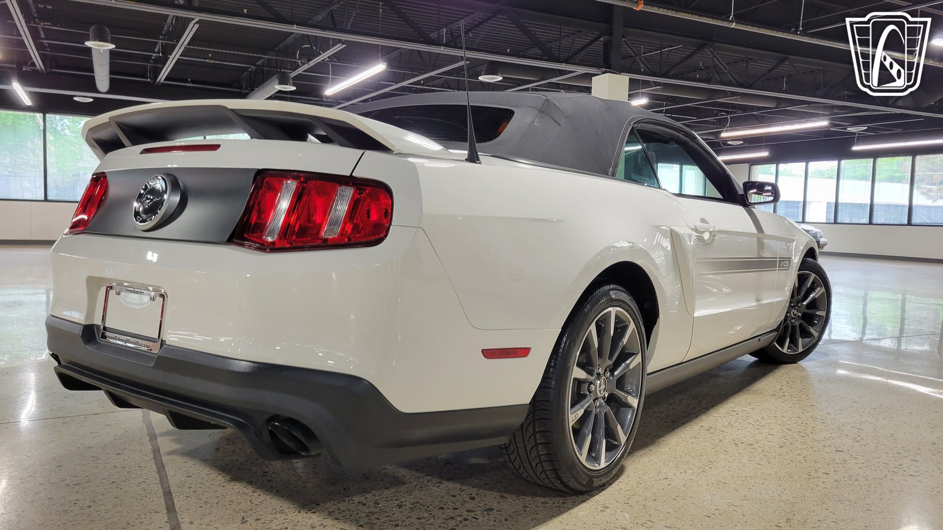 Used 2011 Ford Mustang GT Premium w/ Electronics Pkg RWD image 35