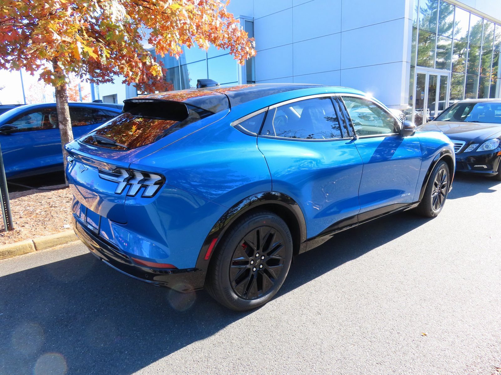 New 2025 Ford Mustang Mach-E Premium w/ Sport Appearance Package AWD/4WD image 4