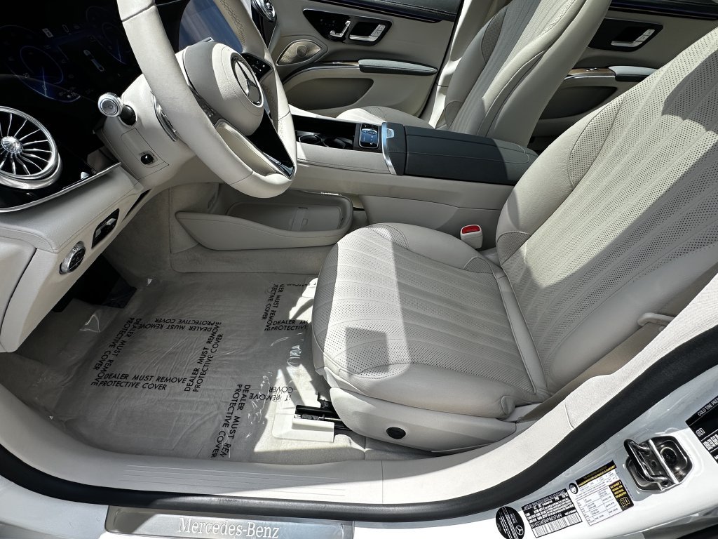 Certified 2023 Mercedes-Benz EQS 580 4MATIC Sedan image 10