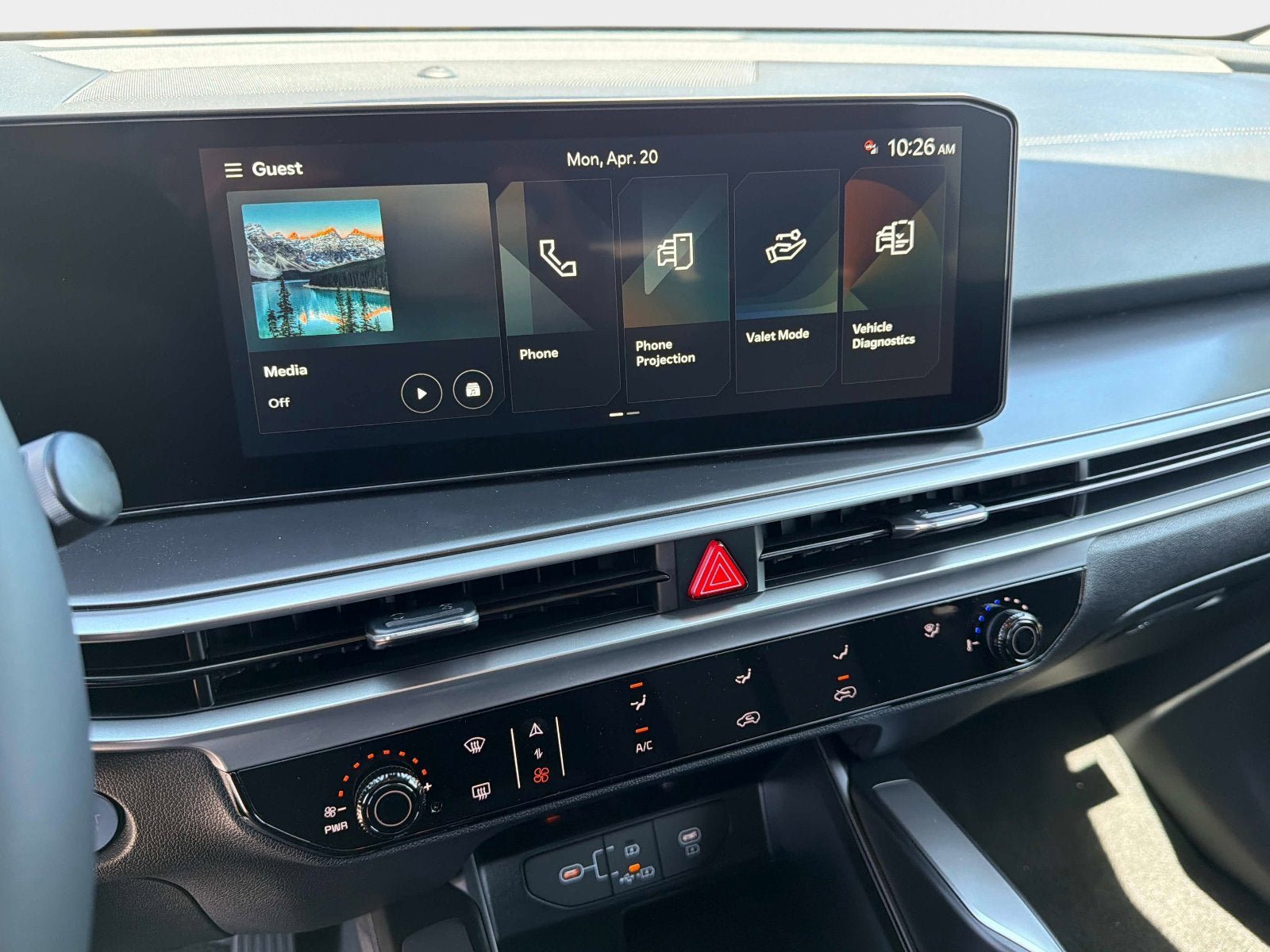 New 2026 Kia Sorento LX FWD image 19