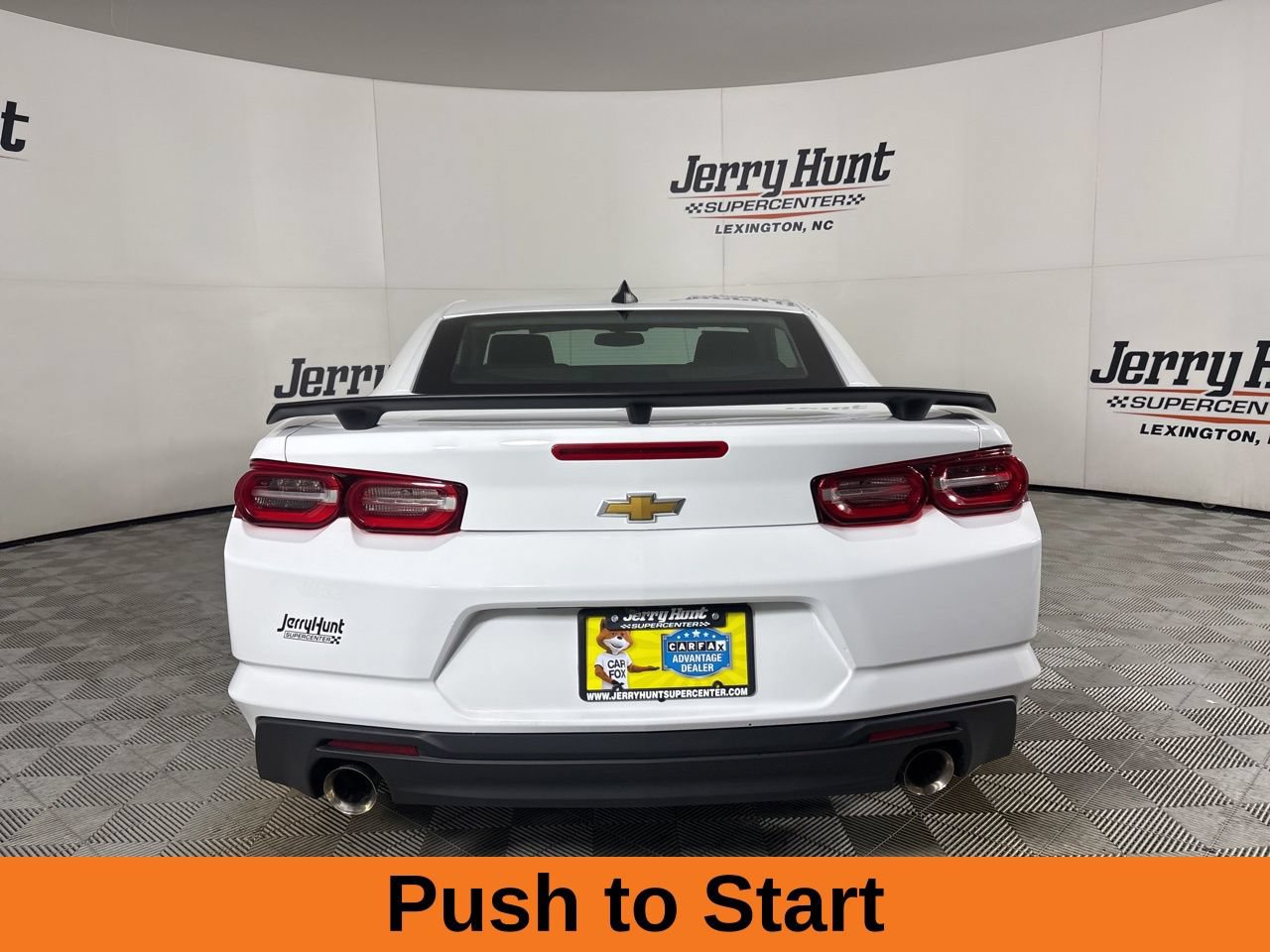 Used 2023 Chevrolet Camaro LT RWD image 6
