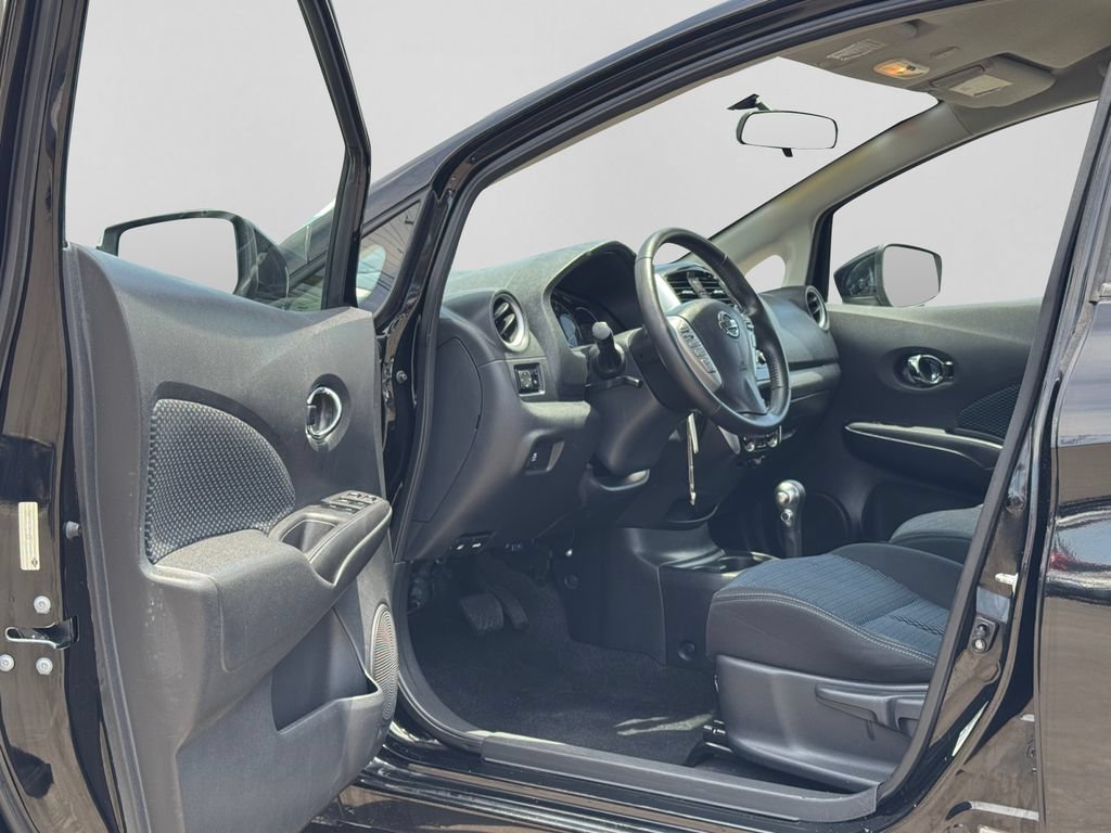 Used 2016 Nissan Versa Note SV FWD image 9