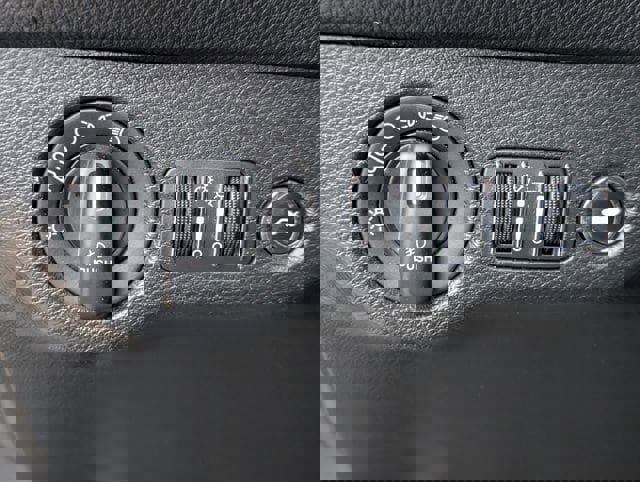 Used 2020 Dodge Challenger R/T RWD image 22