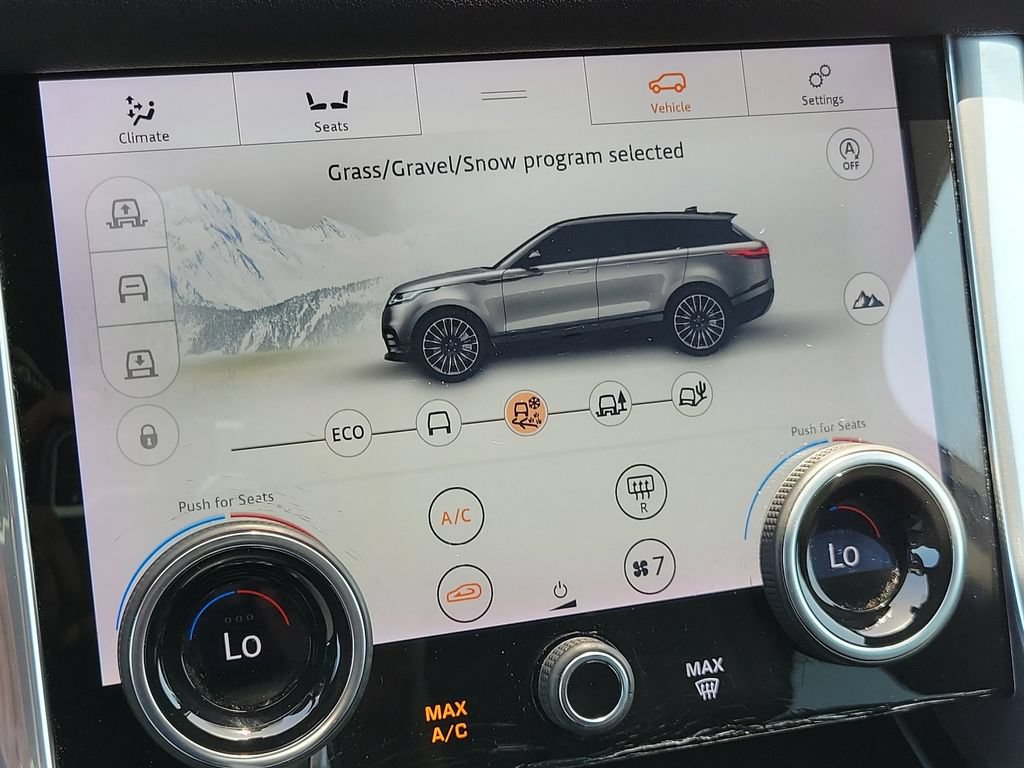 Used 2018 Land Rover Range Rover Sport HSE AWD/4WD image 35