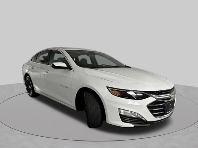 Used 2021 Chevrolet Malibu LT FWD image 4