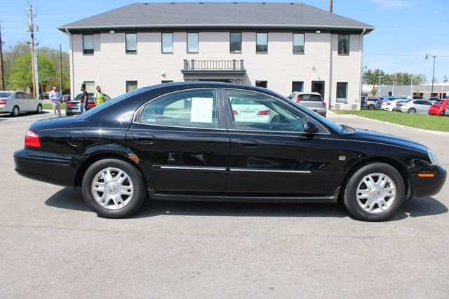 Used 2005 Mercury Sable LS image 6