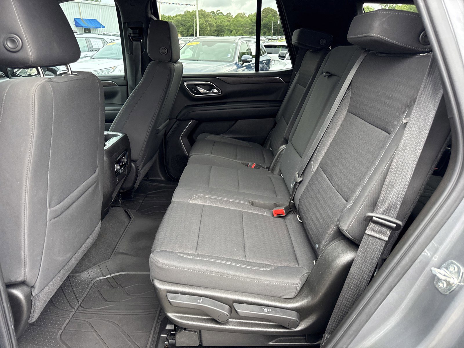Used 2021 Chevrolet Tahoe LS w/ Driver Alert Package RWD image 13