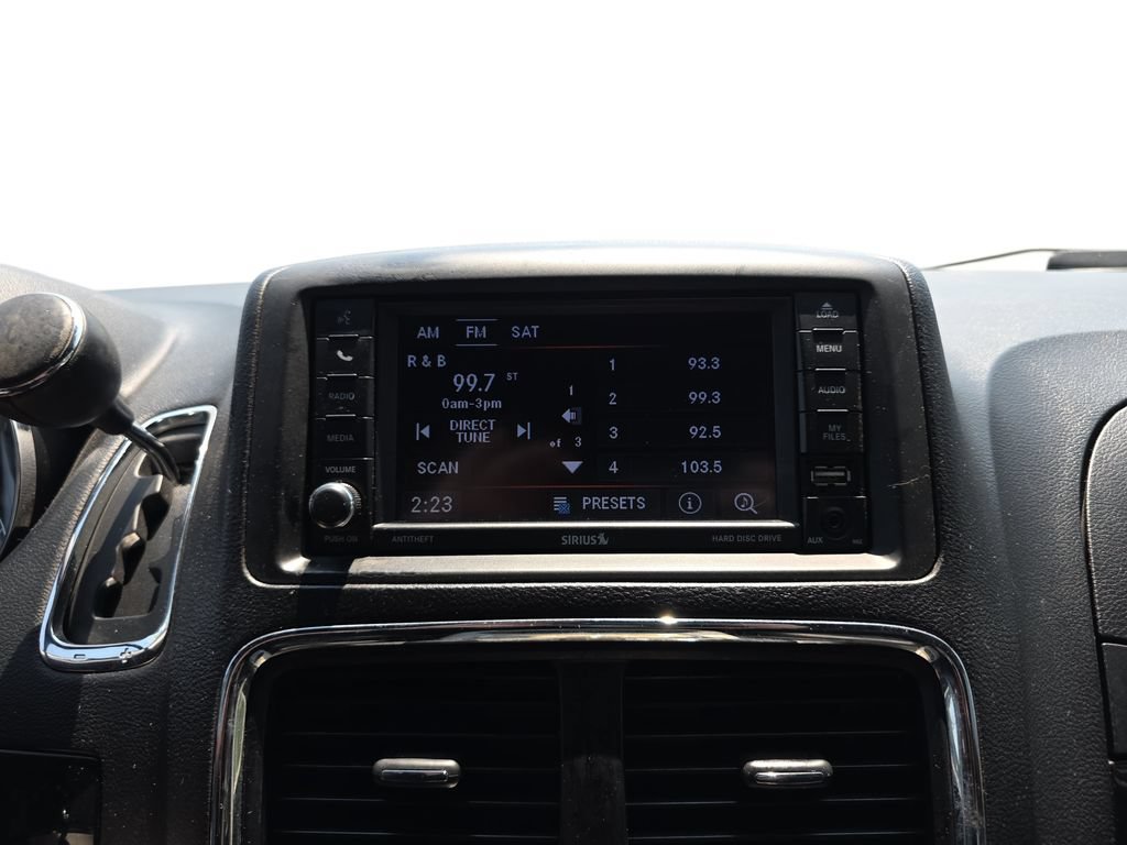 Used 2019 Dodge Grand Caravan SXT FWD image 22