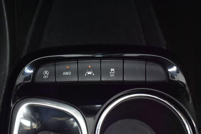 Used 2020 Buick Encore GX Essence w/ Experience Buick Package image 29