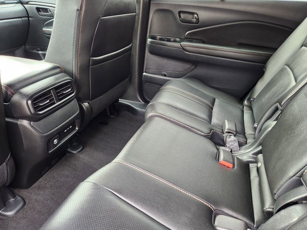 Used 2024 Honda Passport TrailSport image 27