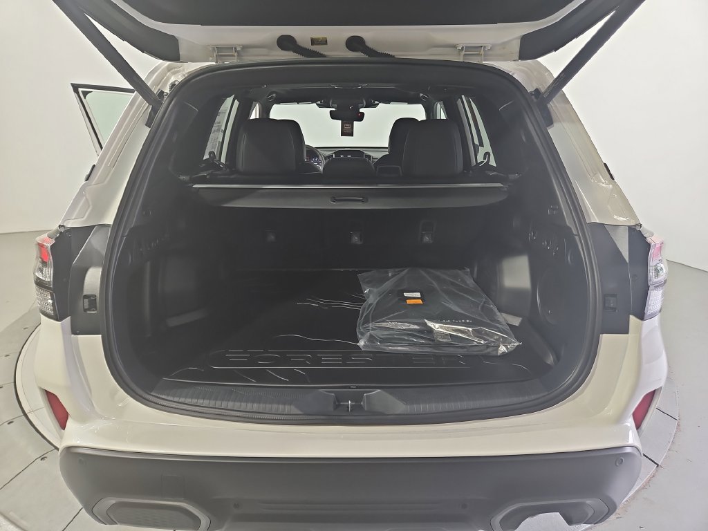 New 2026 Subaru Forester Limited AWD/4WD image 23