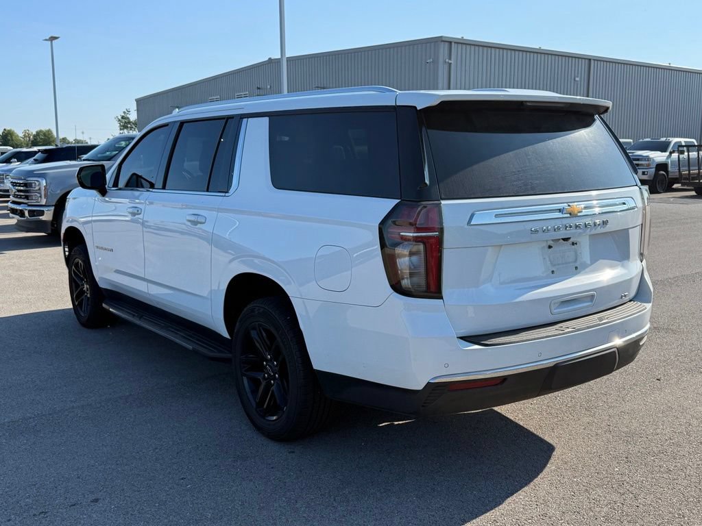 Used 2021 Chevrolet Suburban LT AWD/4WD image 19