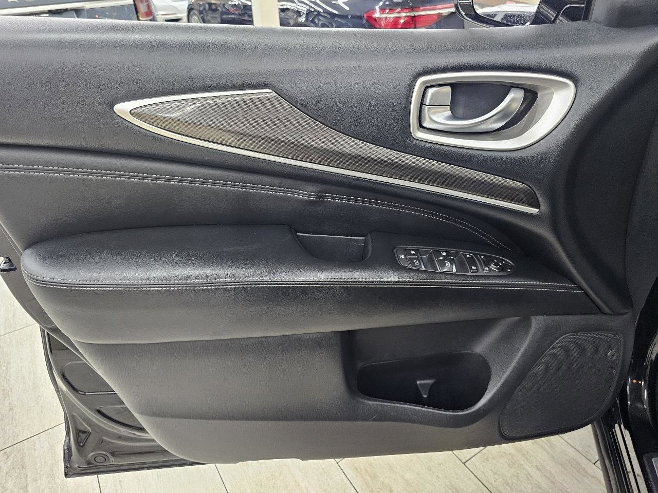 Used 2016 INFINITI QX60 FWD image 41