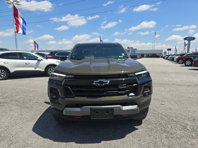 Used 2024 Chevrolet Colorado Z71 w/ Z71 Convenience Package 2 AWD/4WD image 10