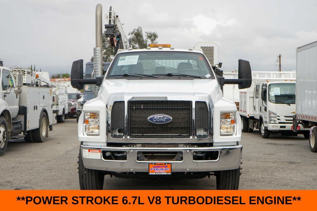 Used 2019 Ford F750 2WD Regular Cab Super Duty image 3