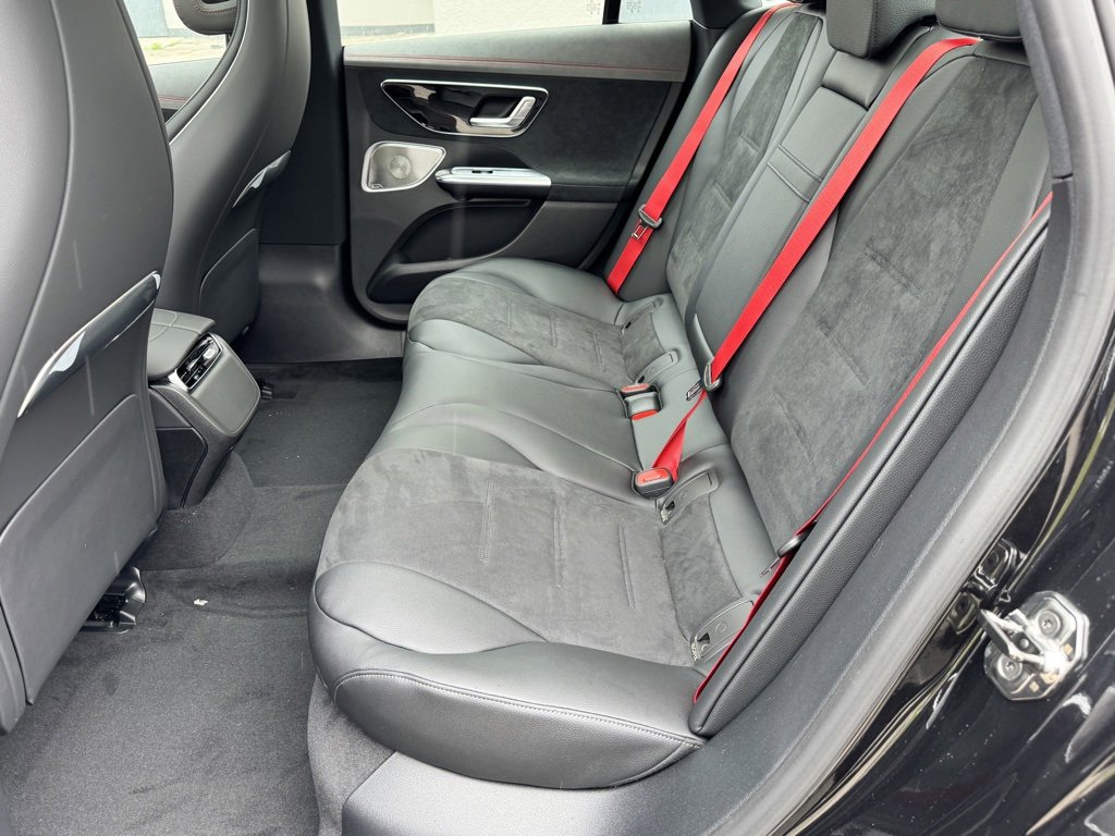 New 2025 Mercedes-Benz EQE AMG 4MATIC Sedan image 28