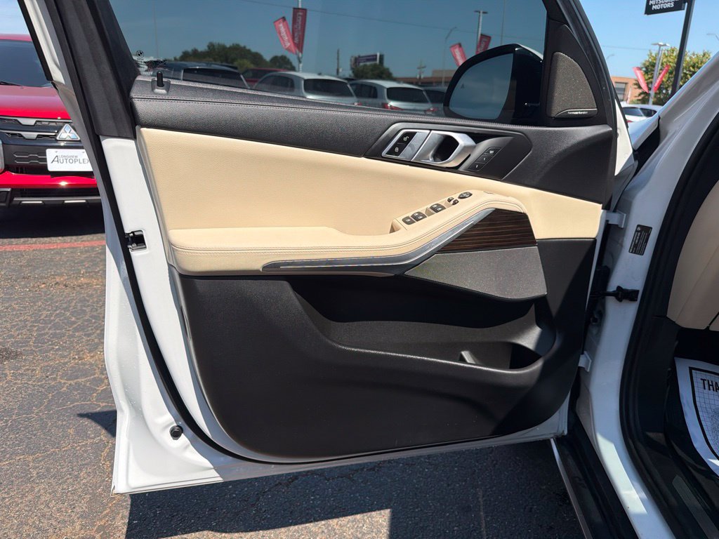 Used 2020 BMW X5 sDrive40i w/ Premium Package RWD image 13
