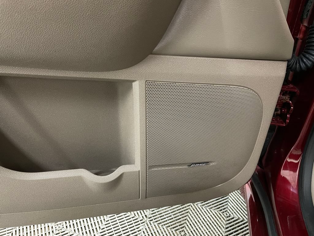 Used 2015 GMC Acadia Denali FWD image 29