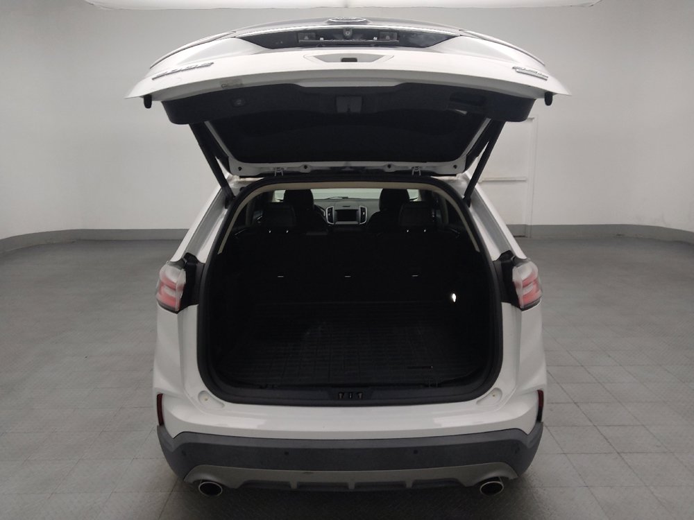 Used 2019 Ford Edge SEL w/ Equipment Group 201A FWD image 29