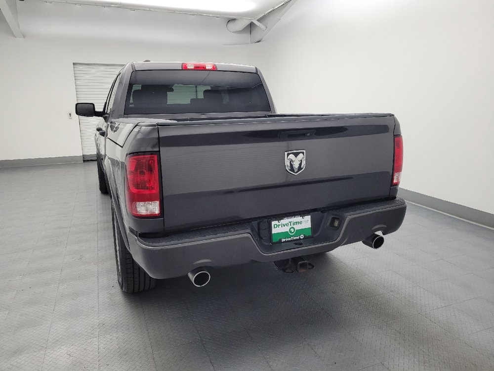 Used 2017 RAM 1500 Express RWD image 6