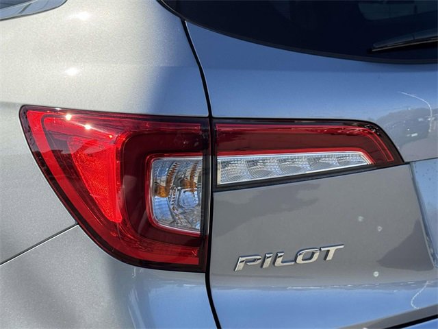 Certified 2022 Honda Pilot Special Edition image 9