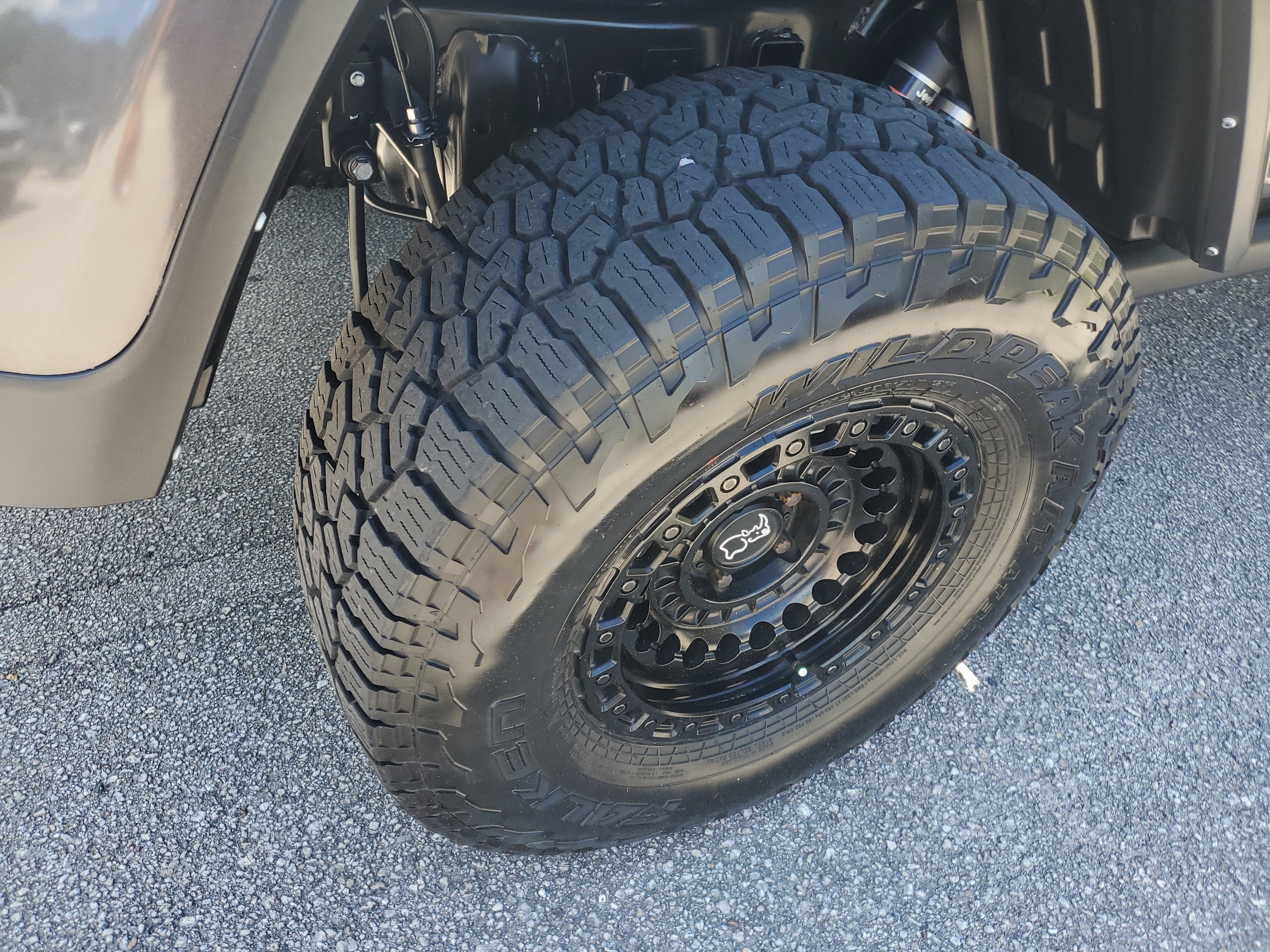 Used 2021 Jeep Gladiator Mojave AWD/4WD image 6