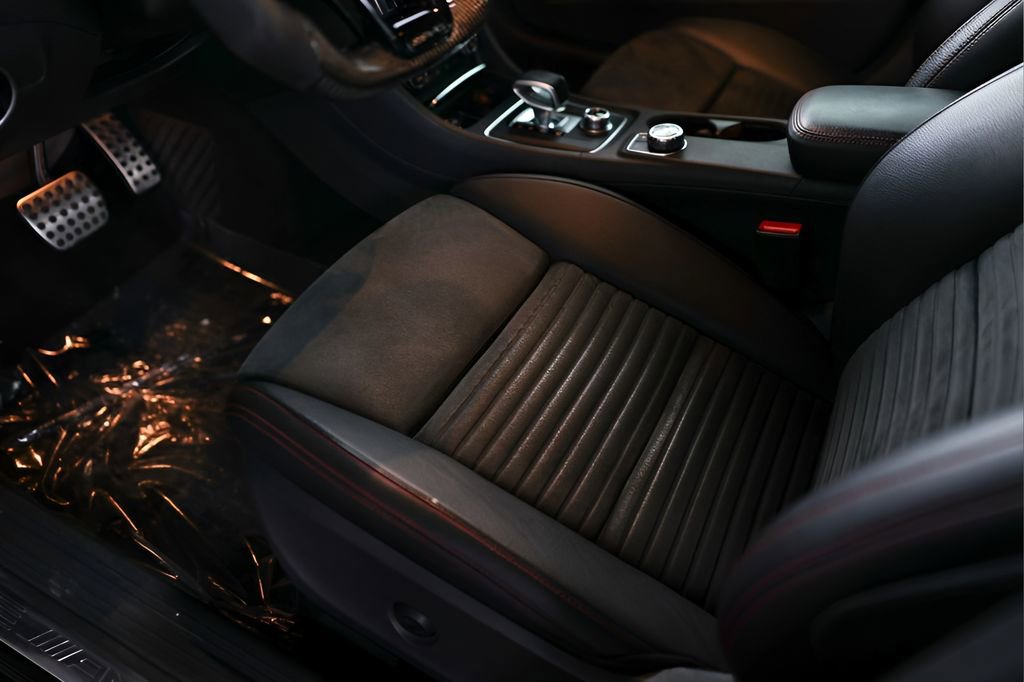 Used 2018 Mercedes-Benz GLA 45 AMG 4MATIC image 49