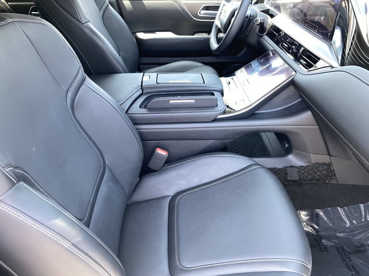 Certified 2026 INFINITI QX80 Pure w/ Cargo Package AWD/4WD image 10