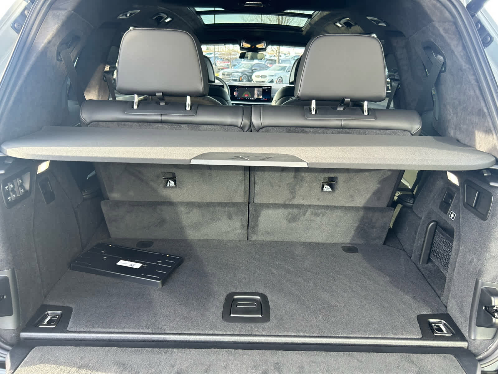 New 2026 BMW X7 xDrive40i w/ M Sport Package image 11