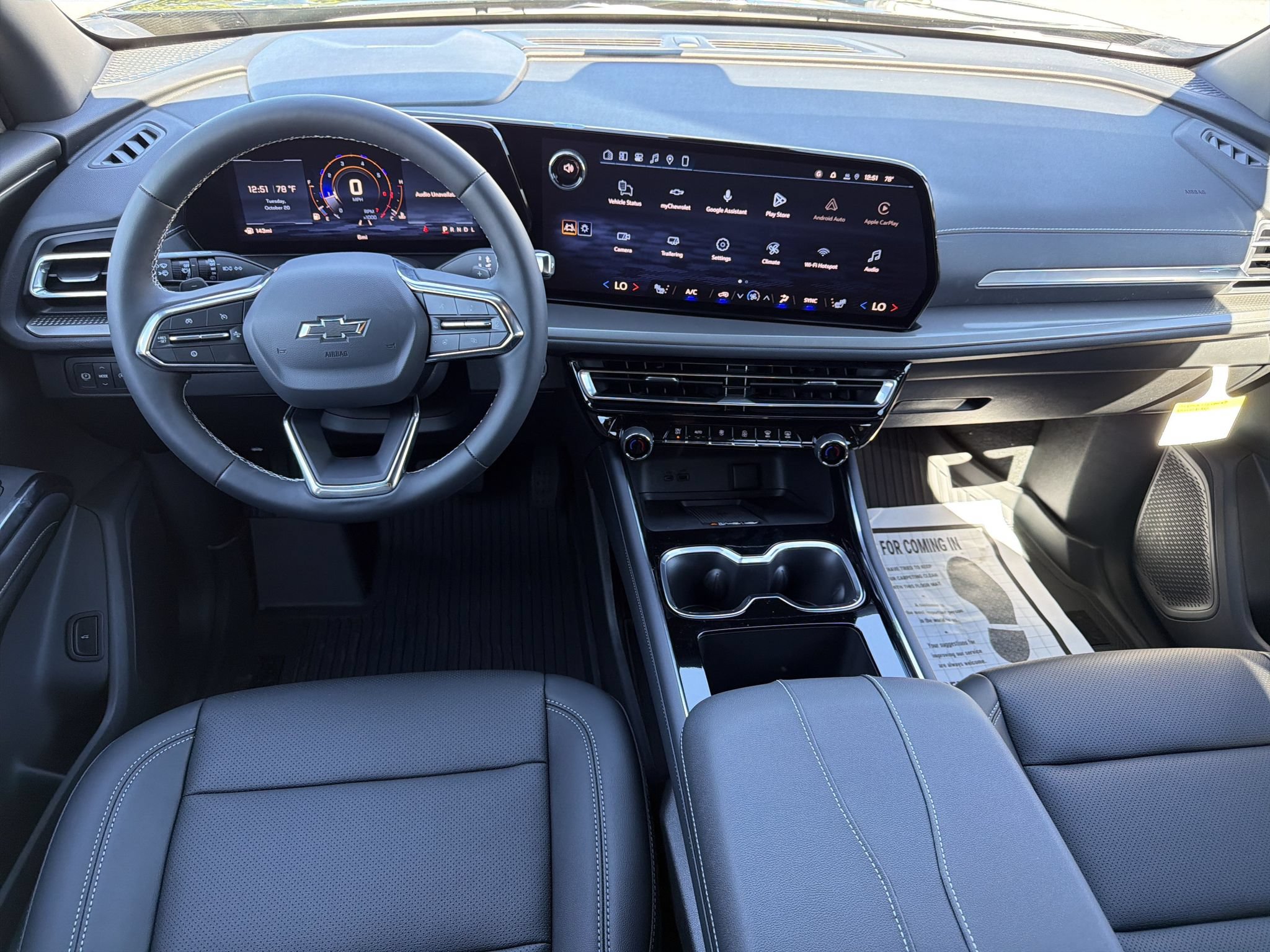 New 2027 Chevrolet Traverse LT w/ Midnight/Sport Edition FWD image 2