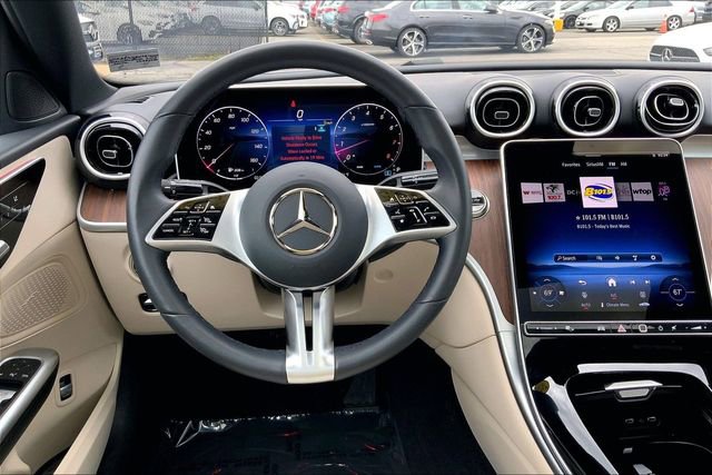 Certified 2025 Mercedes-Benz C 300 4MATIC Sedan image 4