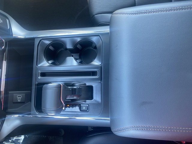 New 2025 Ford F150 Lariat w/ Equipment Group 501A Mid image 24