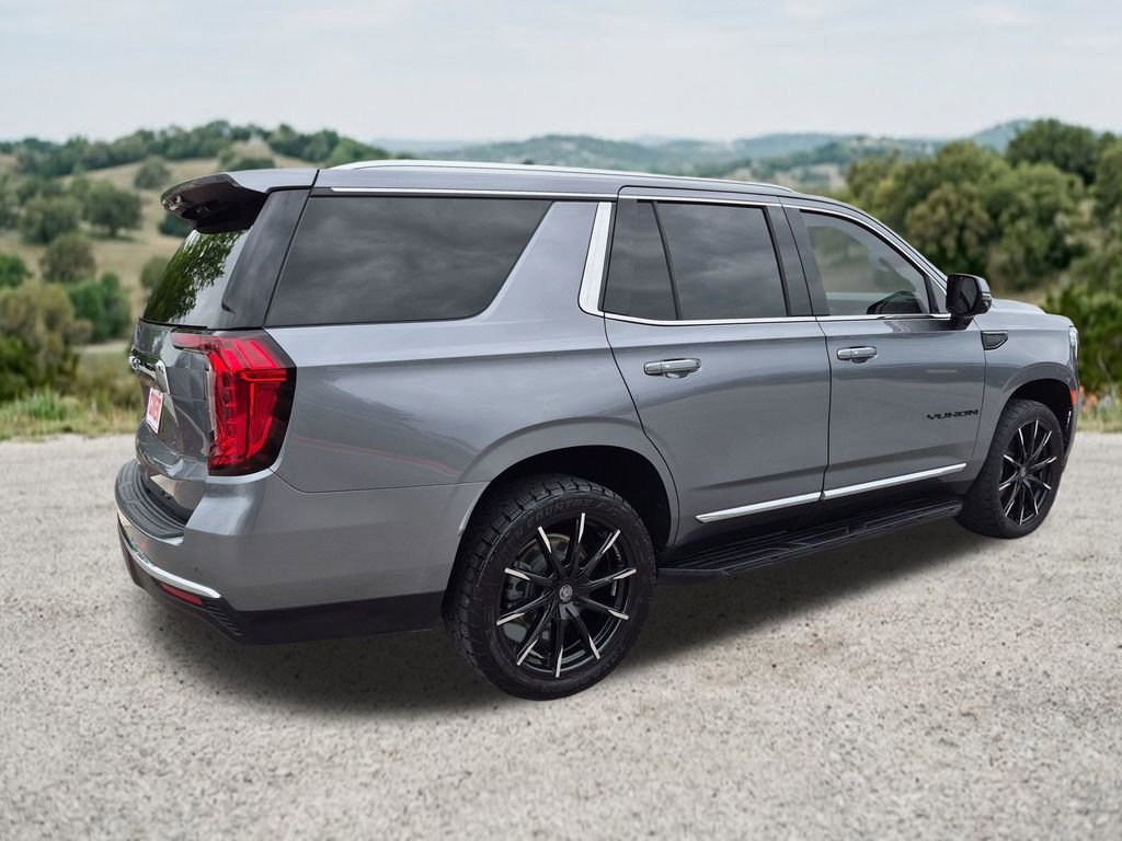 Used 2022 GMC Yukon SLT w/ SLT Premium Package AWD/4WD image 10