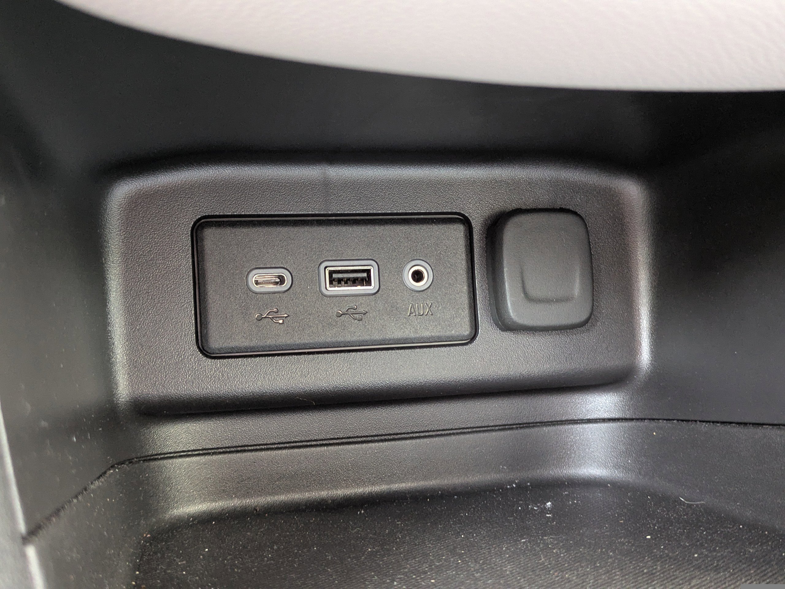 Certified 2024 Chevrolet Equinox LS w/ LS Convenience Package FWD image 21