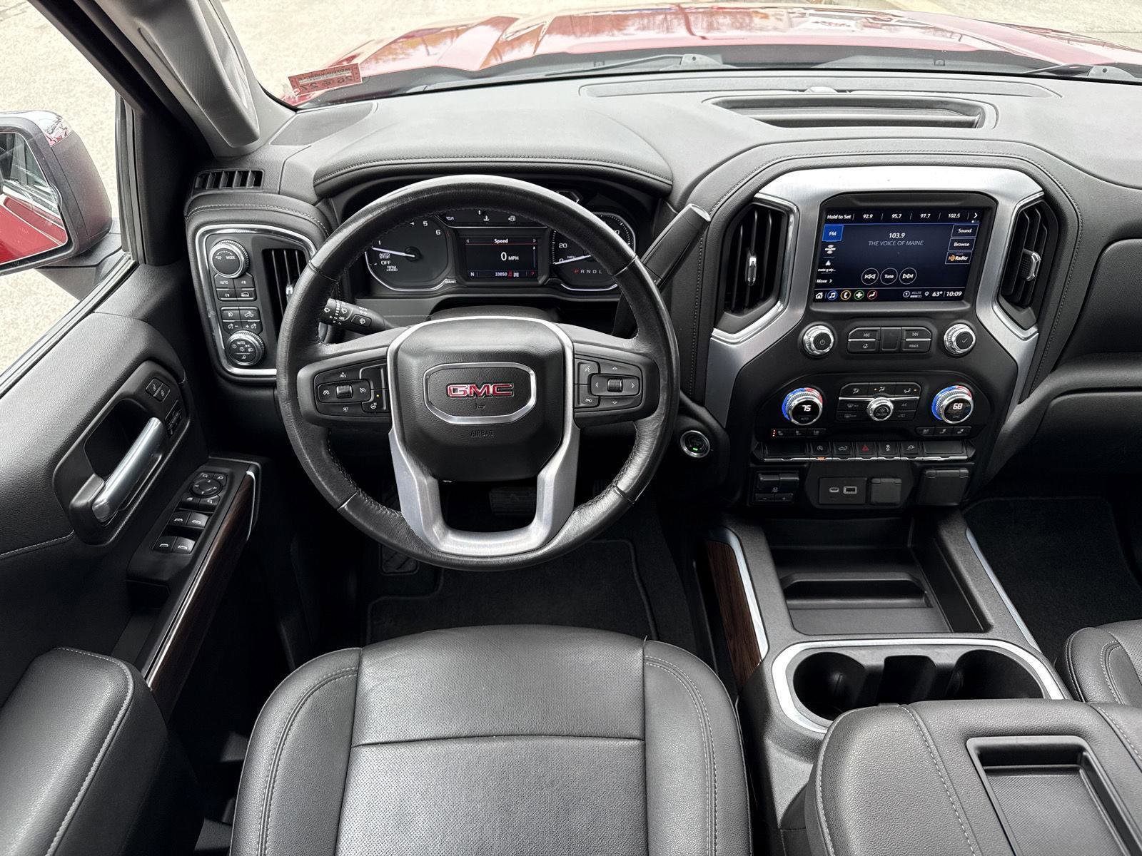 Used 2021 GMC Sierra 1500 SLT w/ SLT Premium Package AWD/4WD image 17