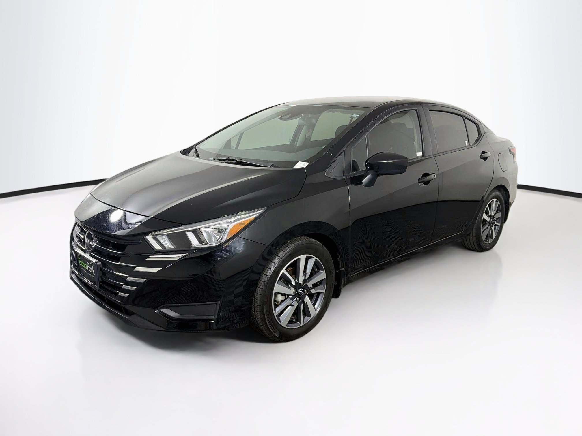 Used 2024 Nissan Versa SV w/ Trunk Package FWD image 3