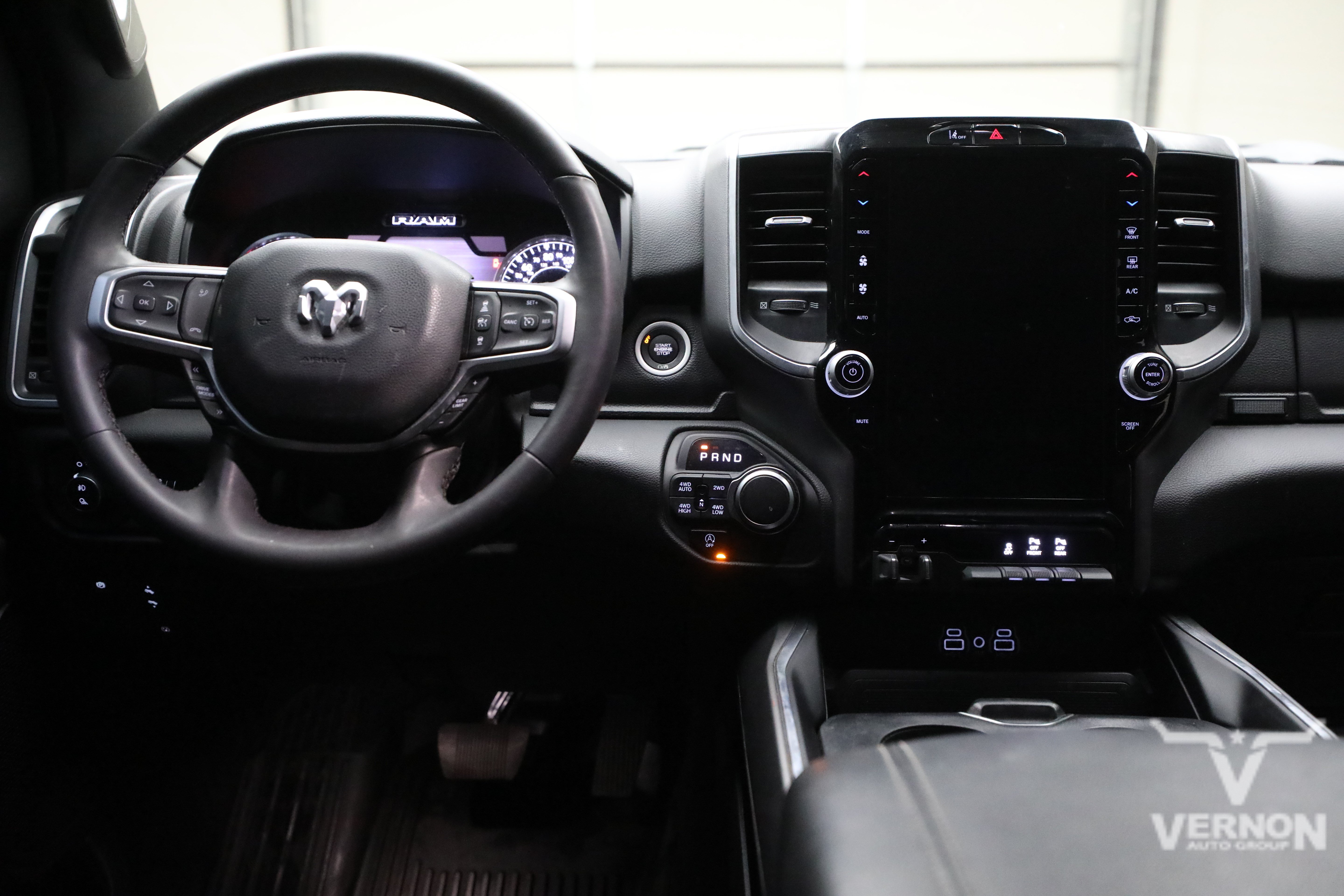 Used 2025 RAM 1500 Big Horn AWD/4WD image 19