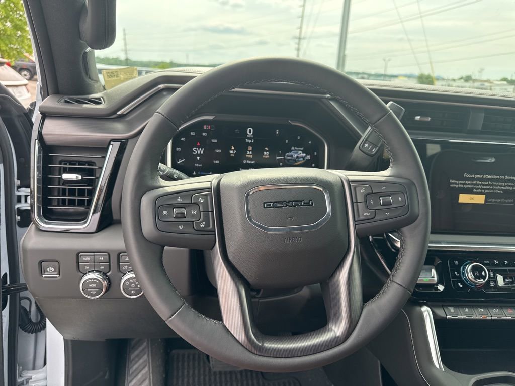 New 2026 GMC Sierra 3500 Denali Ultimate AWD/4WD image 15
