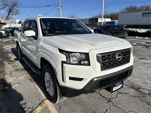 Certified 2022 Nissan Frontier SV w/ Technology Package image 2