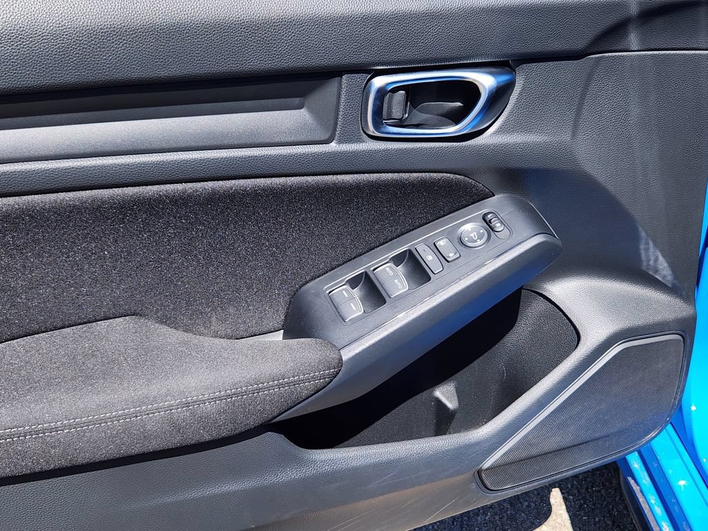 Used 2025 Honda Civic Sport image 14
