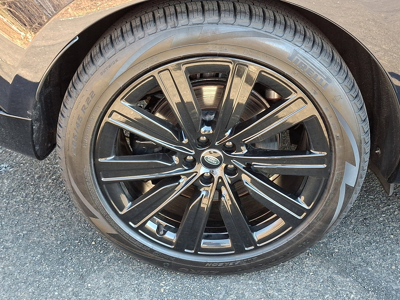 Used 2023 Land Rover Range Rover Long Wheelbase SE image 29